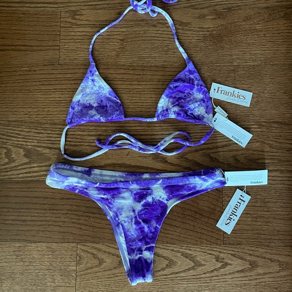 Frankie's Bikinis Other - NWT Frankie’s purple tie dye velvet set 💜🤍